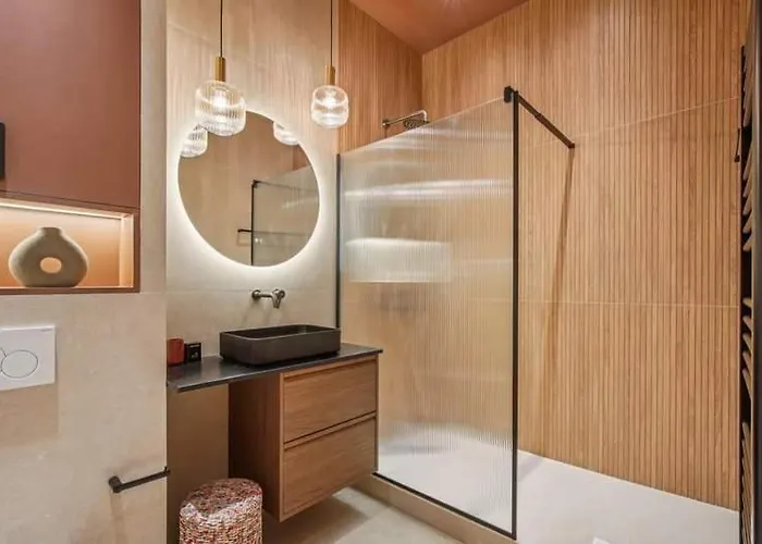 Modern 1bdr Flat In The Heart Of *