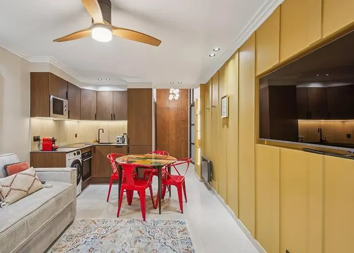 Modern 1bdr Flat In The Heart Of Апартаменты