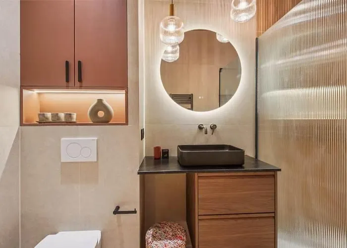 Modern 1bdr Flat In The Heart Of